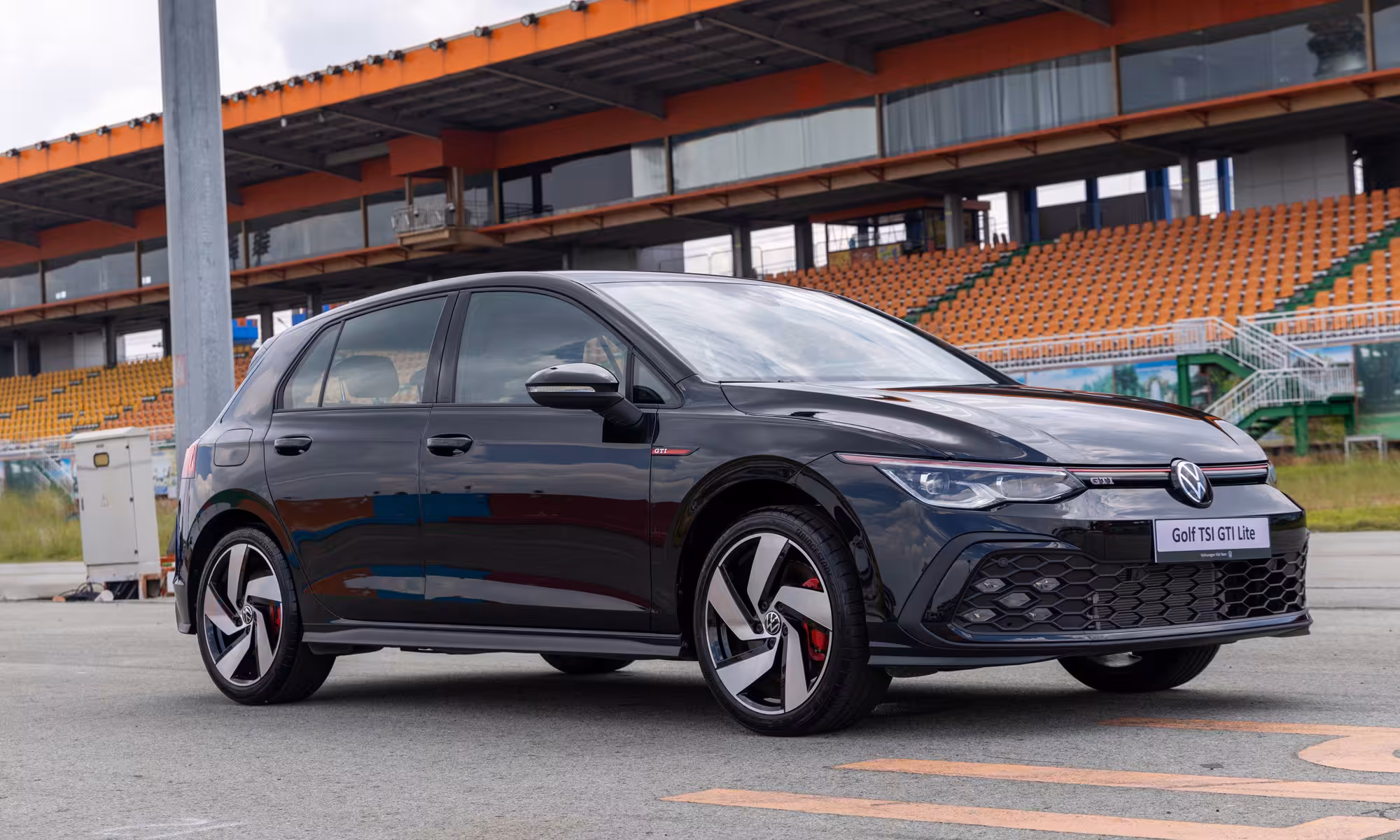 Volkswagen Golf 2.0 TSI GTI Lite